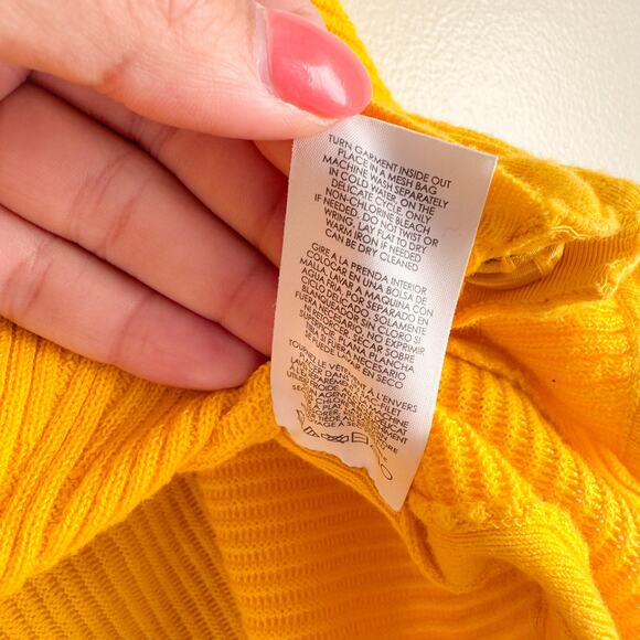 Cabi Yellow Sunny Snap Front Knit Cardigan Sweater - Small - Picture 5 of 8